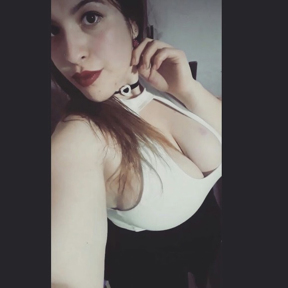 agustina_flores